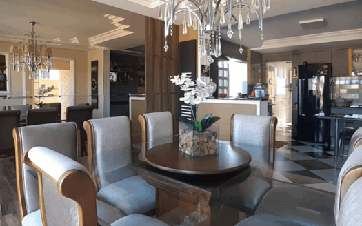 Sobrado 3 Quartos 432m²